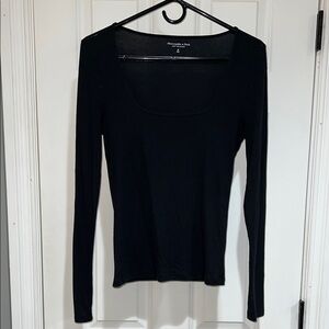 Abercrombie & Fitch Featherweight Ribbed Squareneck Long Sleeve Top